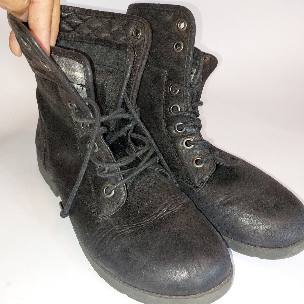 Arizona Black Faux Suede Lace Up Boots Womens 10 - Picture 2 of 3